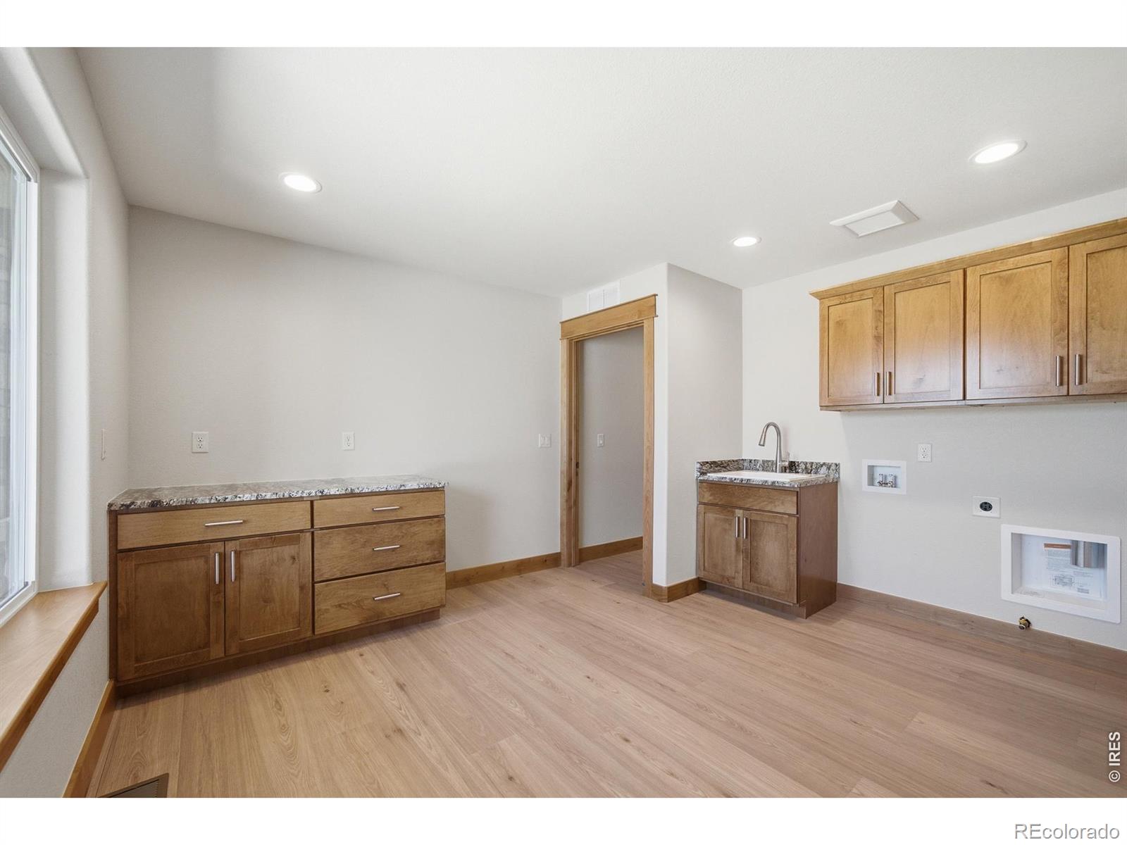 MLS Image #14 for 105 w park avenue,johnstown, Colorado