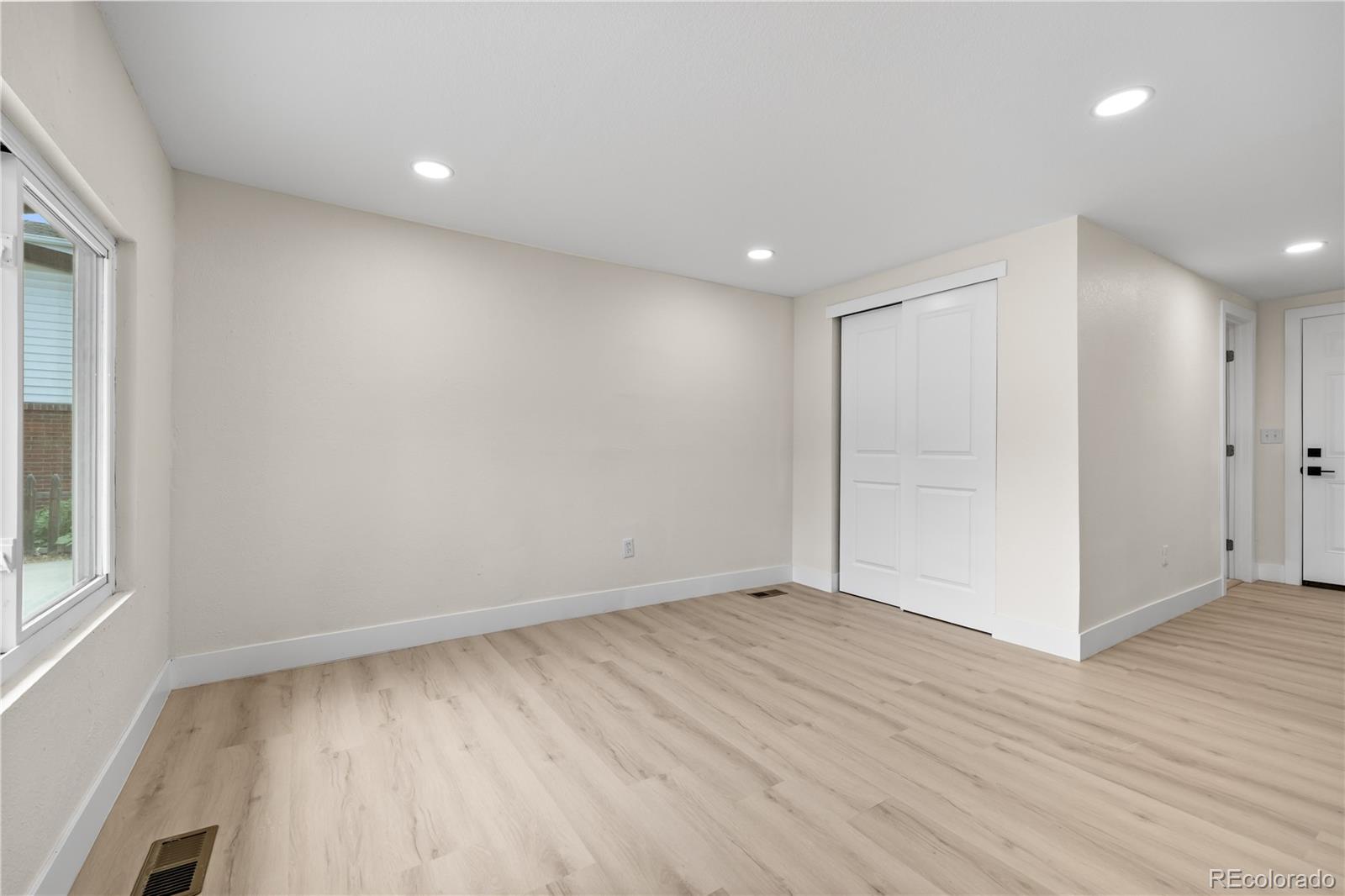MLS Image #20 for 1269  coronado parkway,denver, Colorado