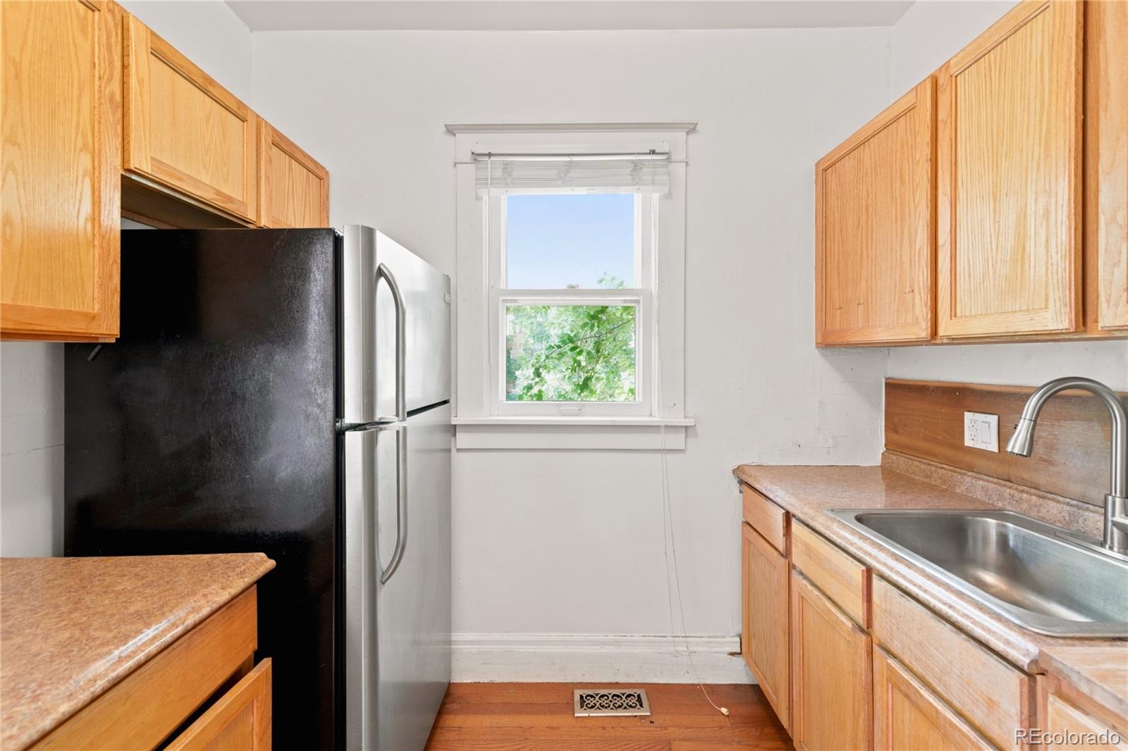MLS Image #12 for 1100 s josephine street,denver, Colorado