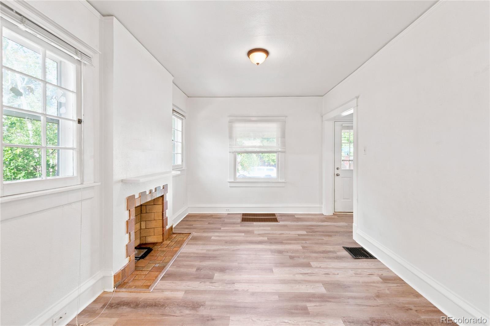 MLS Image #3 for 1100 s josephine street,denver, Colorado