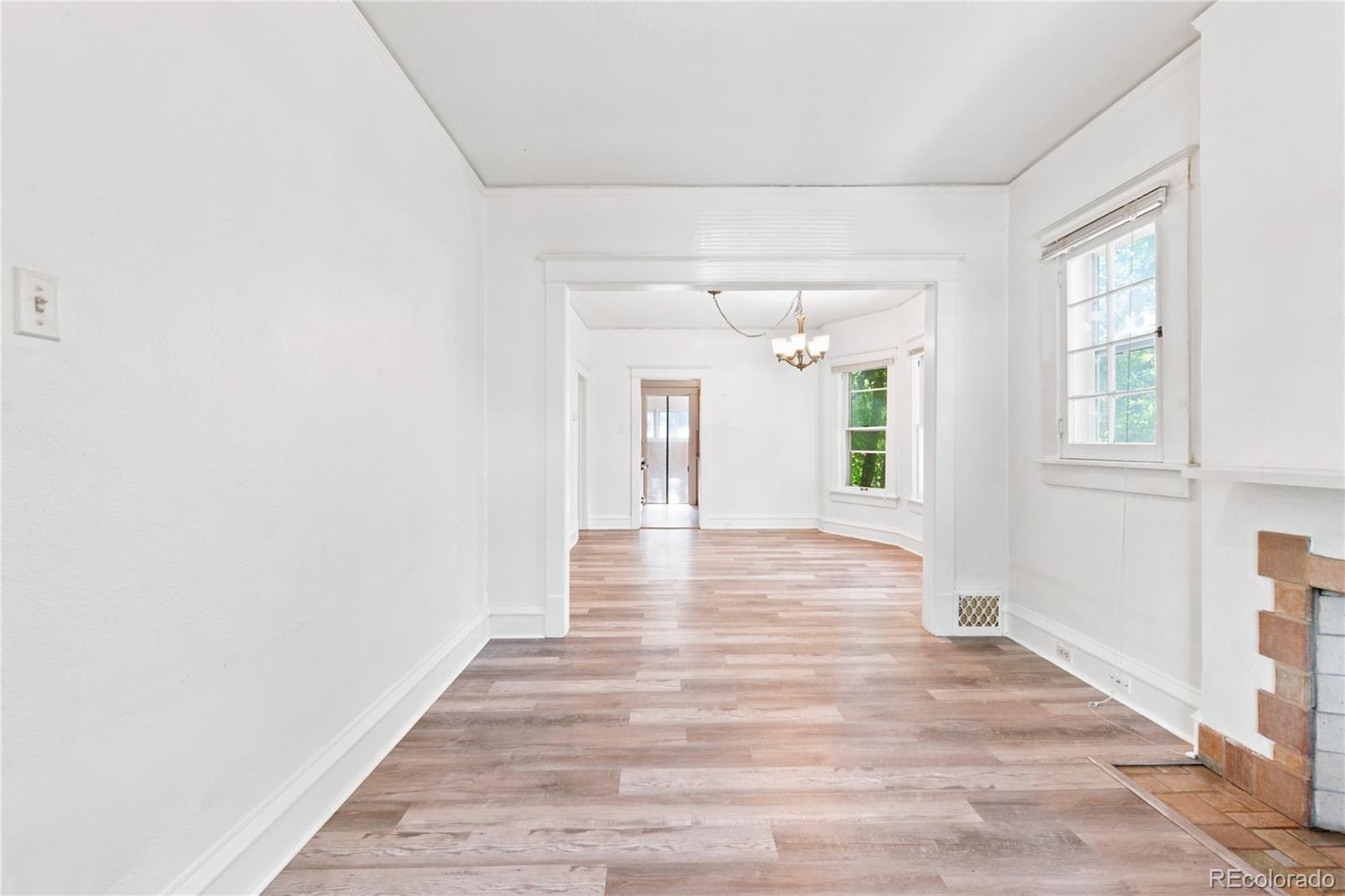MLS Image #5 for 1100 s josephine street,denver, Colorado