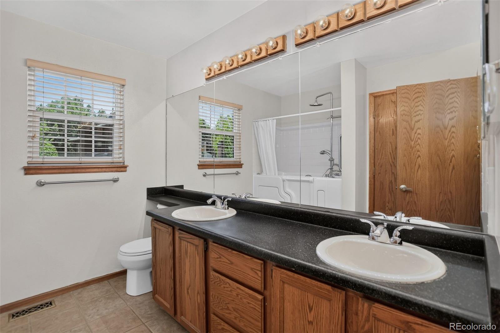 MLS Image #29 for 8085  holland court d,arvada, Colorado