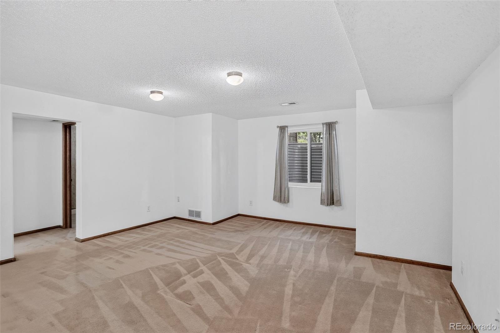 MLS Image #38 for 8085  holland court d,arvada, Colorado
