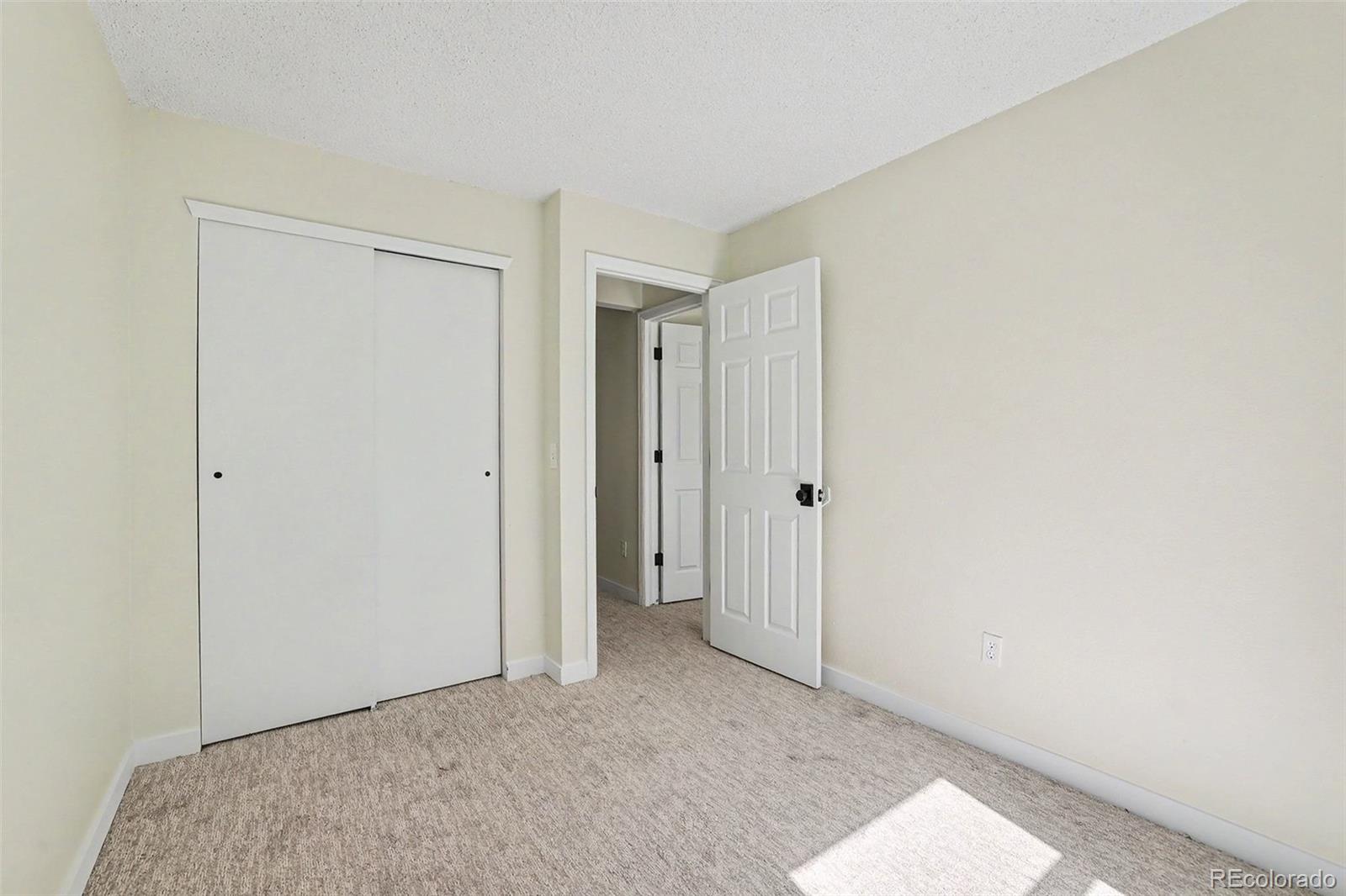 MLS Image #14 for 8124  washington street,denver, Colorado