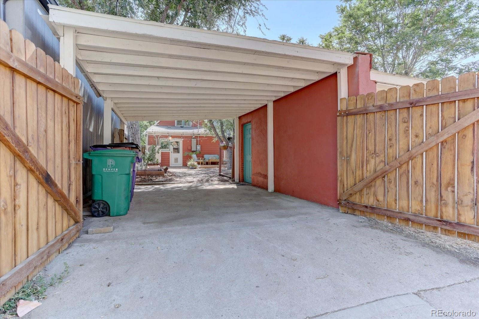 MLS Image #23 for 3653 n high street,denver, Colorado