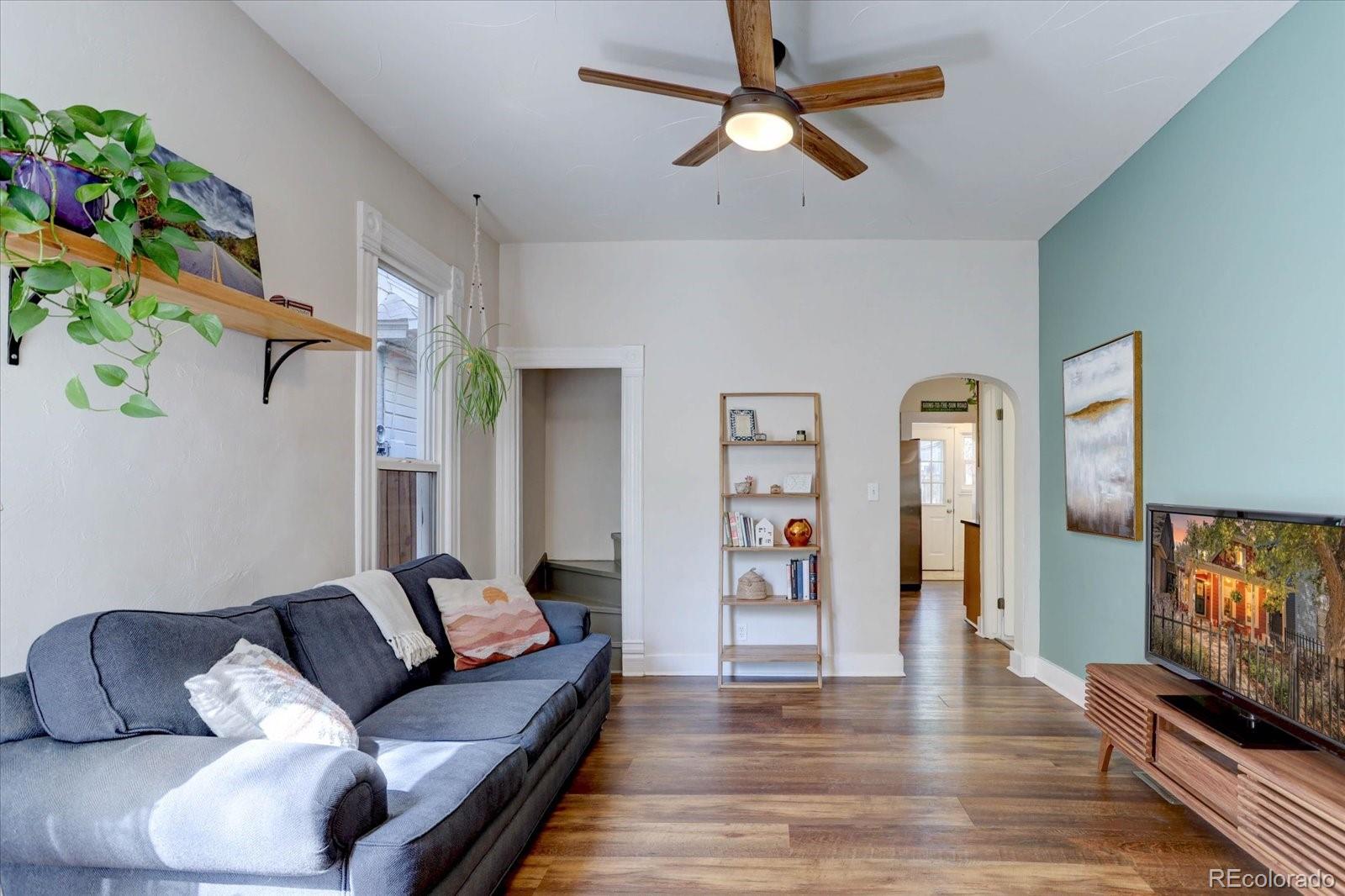 MLS Image #3 for 3653 n high street,denver, Colorado