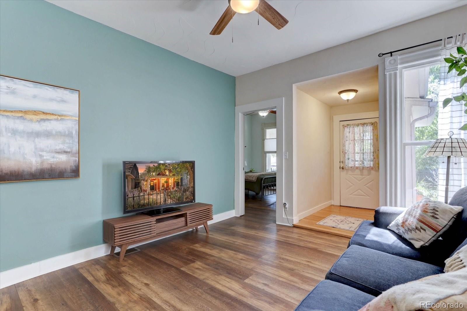 MLS Image #4 for 3653 n high street,denver, Colorado