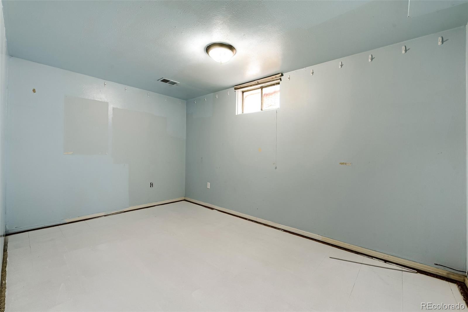 MLS Image #19 for 392 s peoria circle,aurora, Colorado