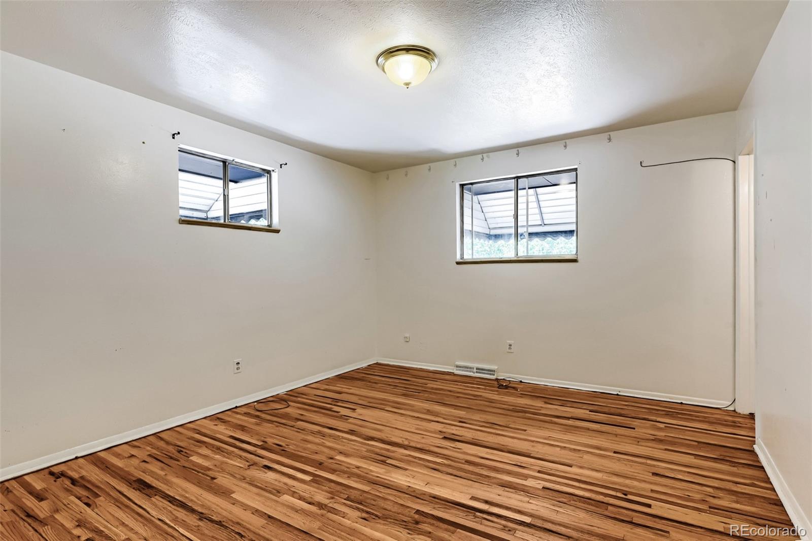 MLS Image #21 for 392 s peoria circle,aurora, Colorado