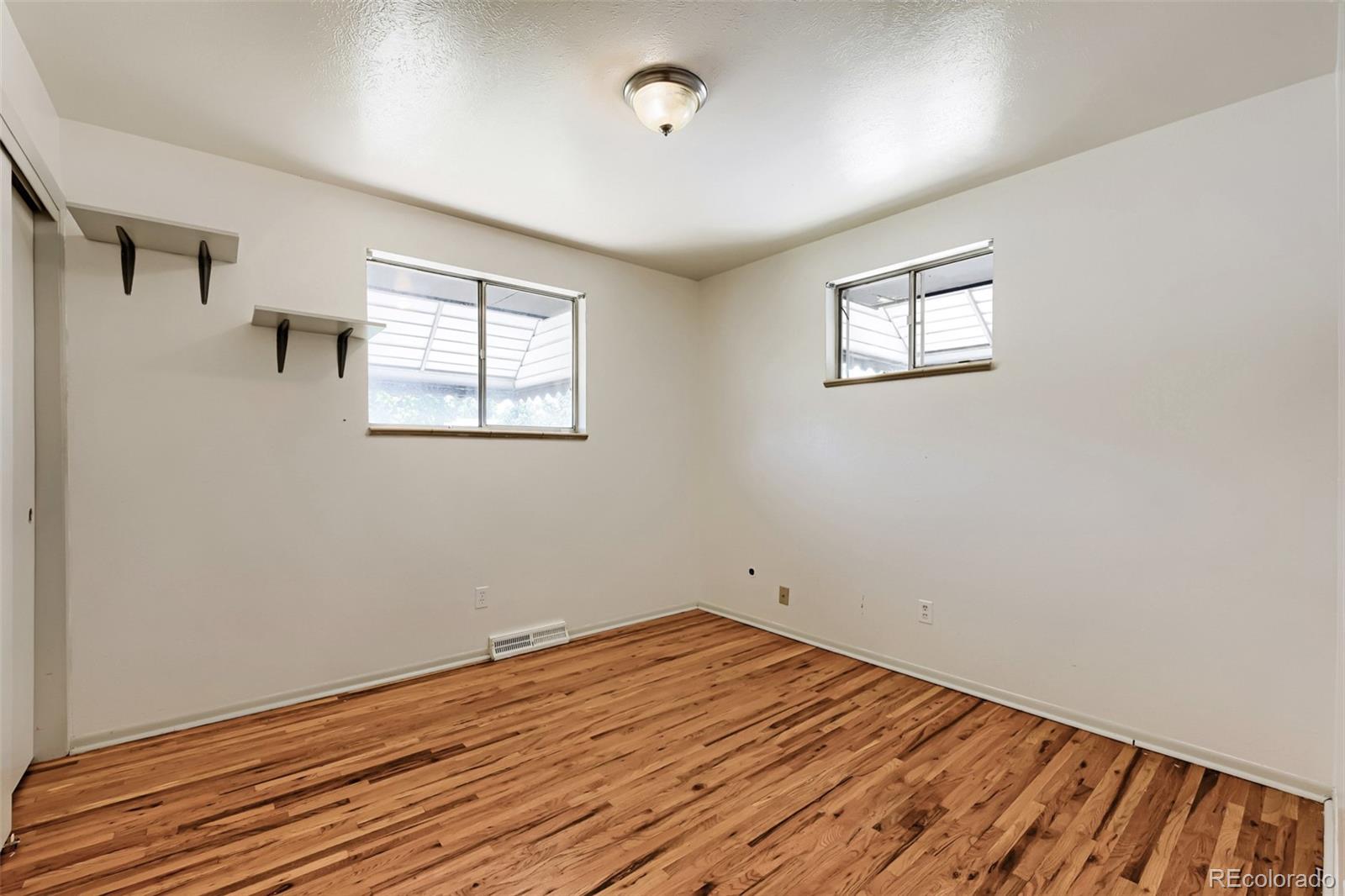 MLS Image #23 for 392 s peoria circle,aurora, Colorado
