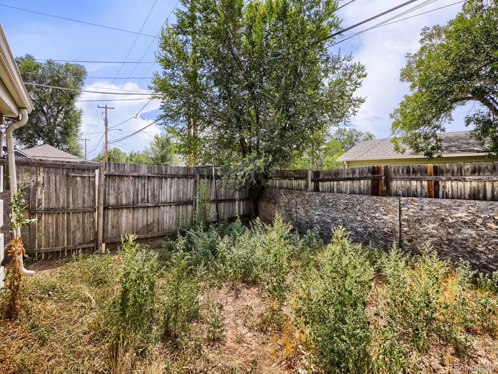 MLS Image #15 for 9629 e 19th avenue,aurora, Colorado