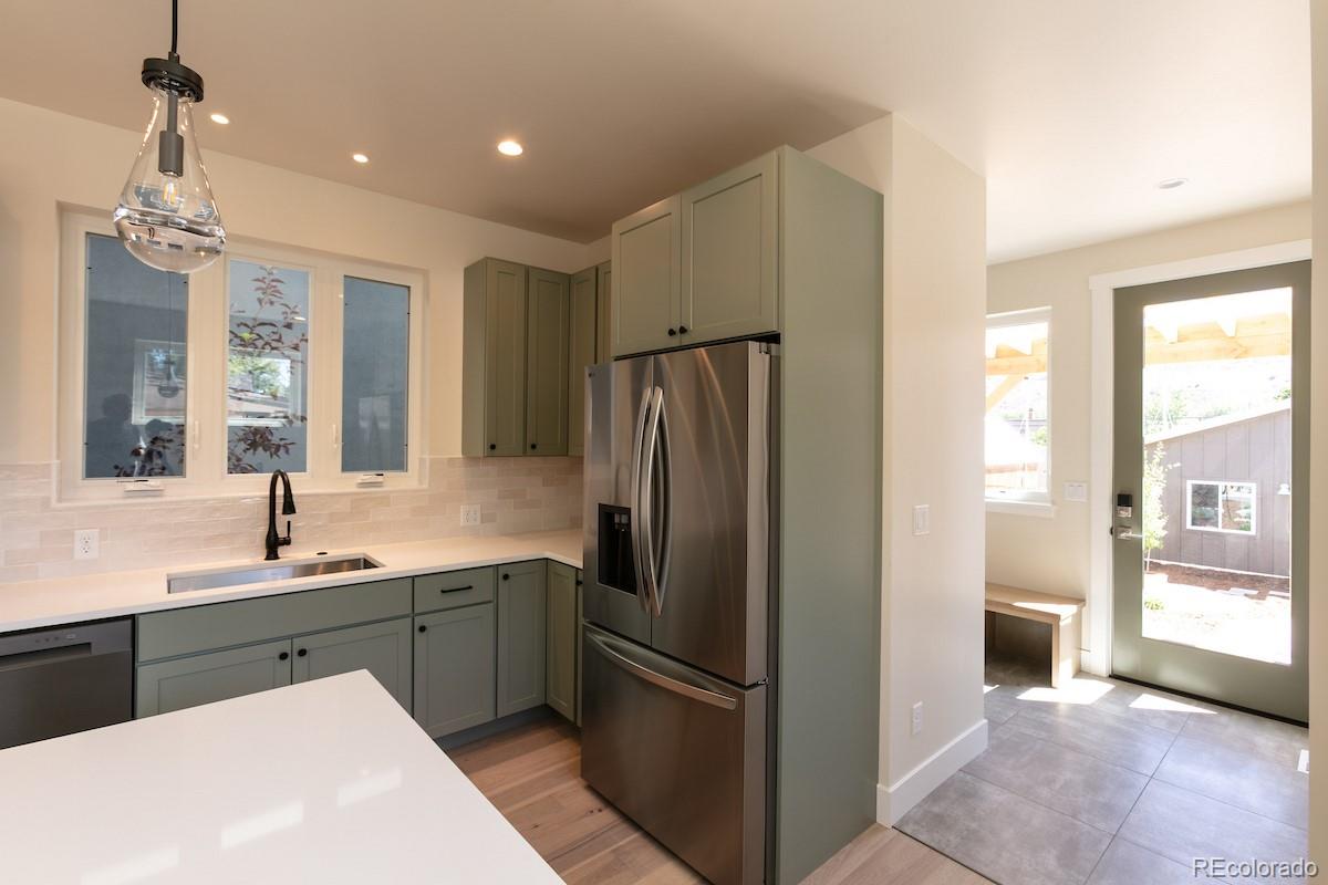 MLS Image #16 for 712 w 2nd street,salida, Colorado