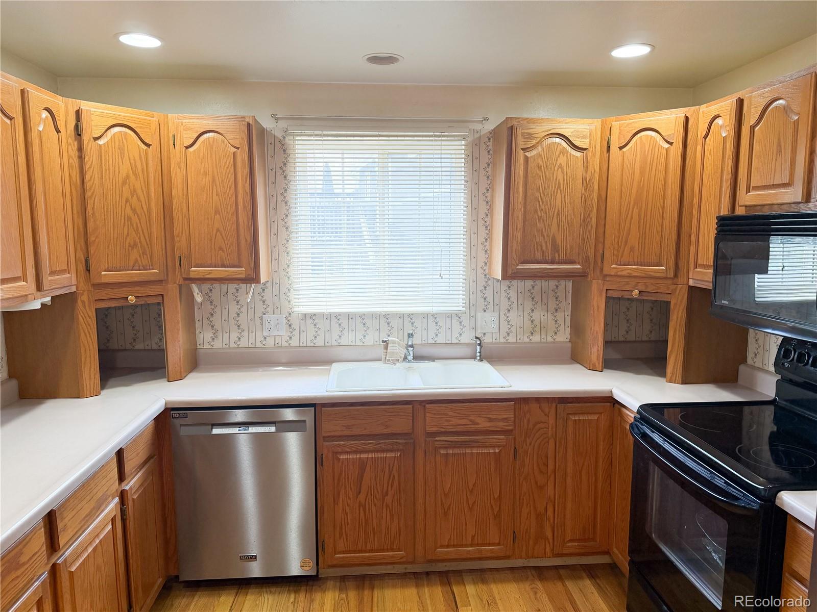 MLS Image #7 for 7776  club crest drive,arvada, Colorado