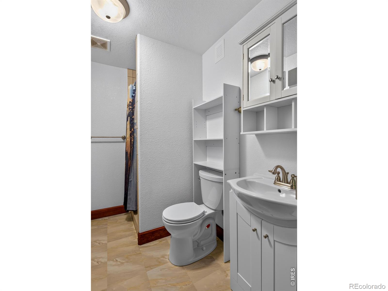 MLS Image #37 for 17622  county road 1 ,berthoud, Colorado