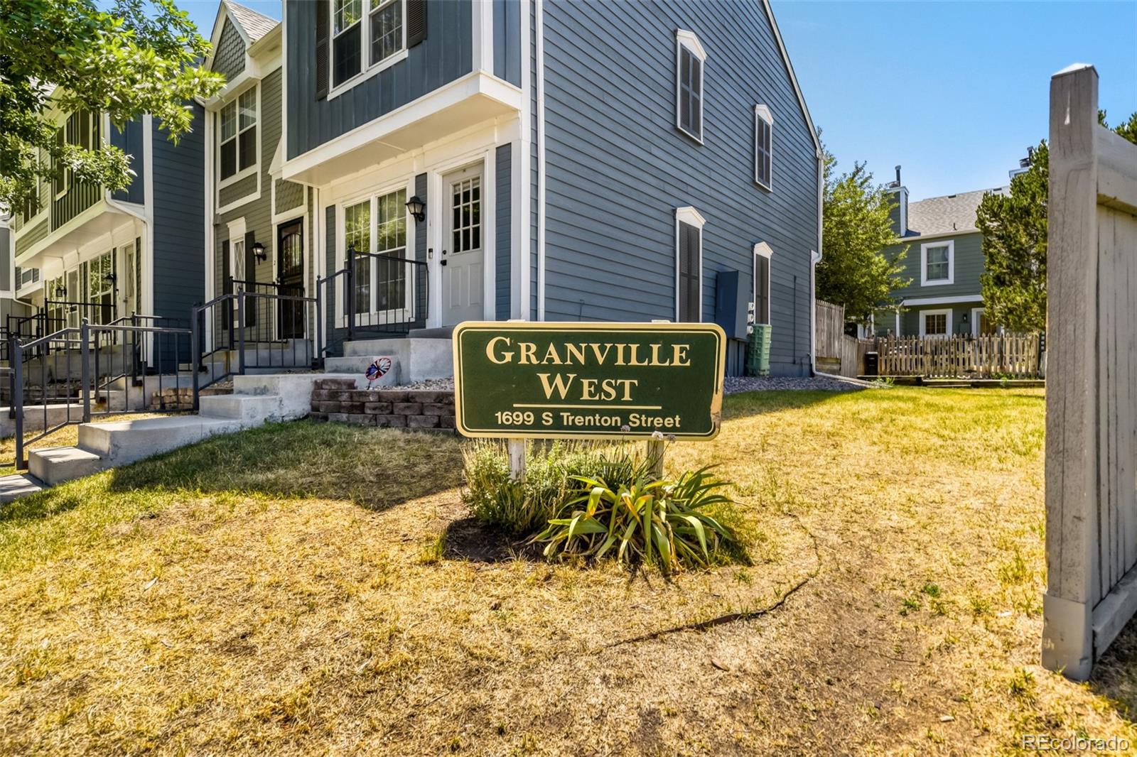 MLS Image #14 for 1699 s trenton street,denver, Colorado