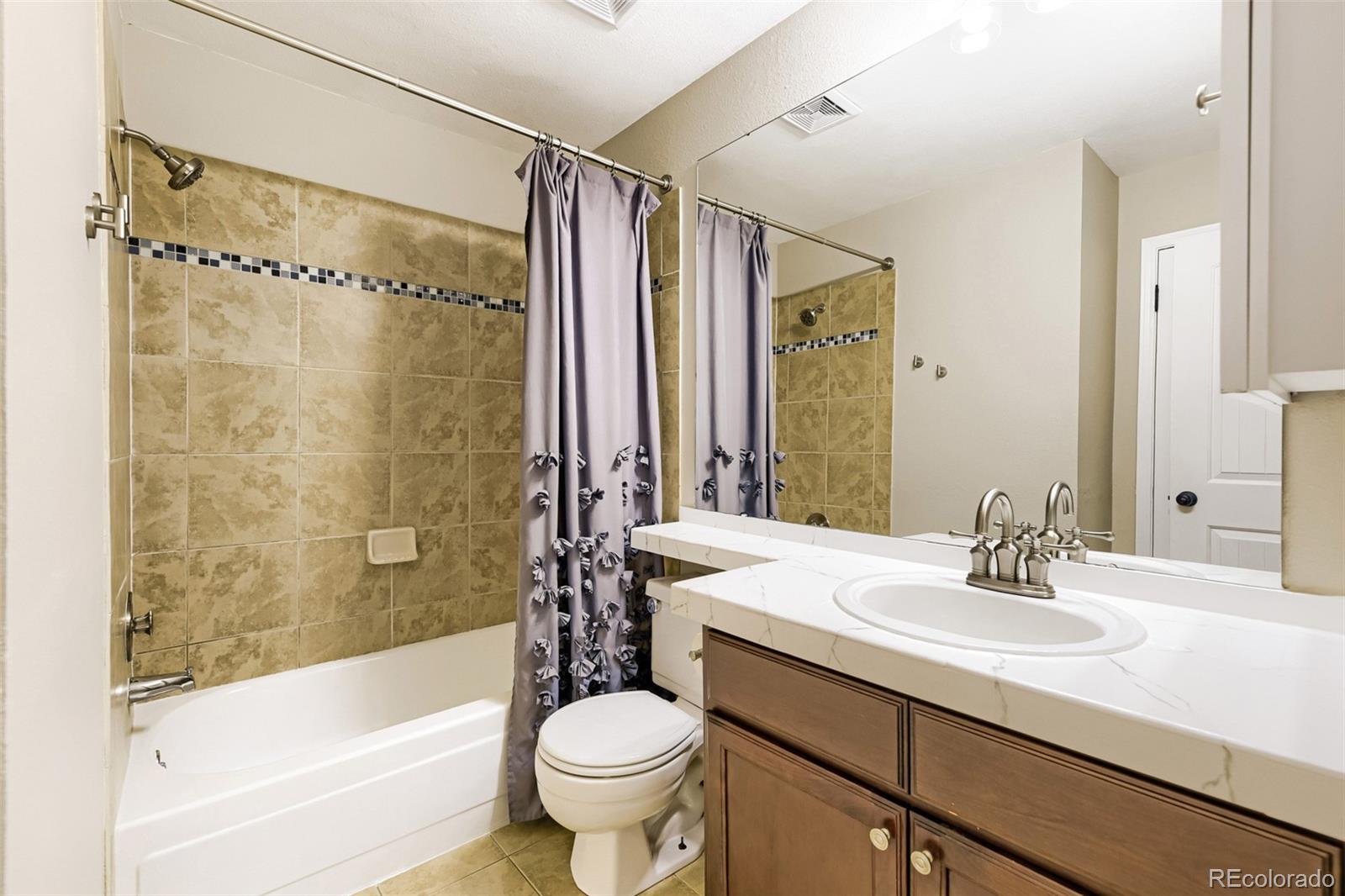 MLS Image #8 for 1699 s trenton street,denver, Colorado