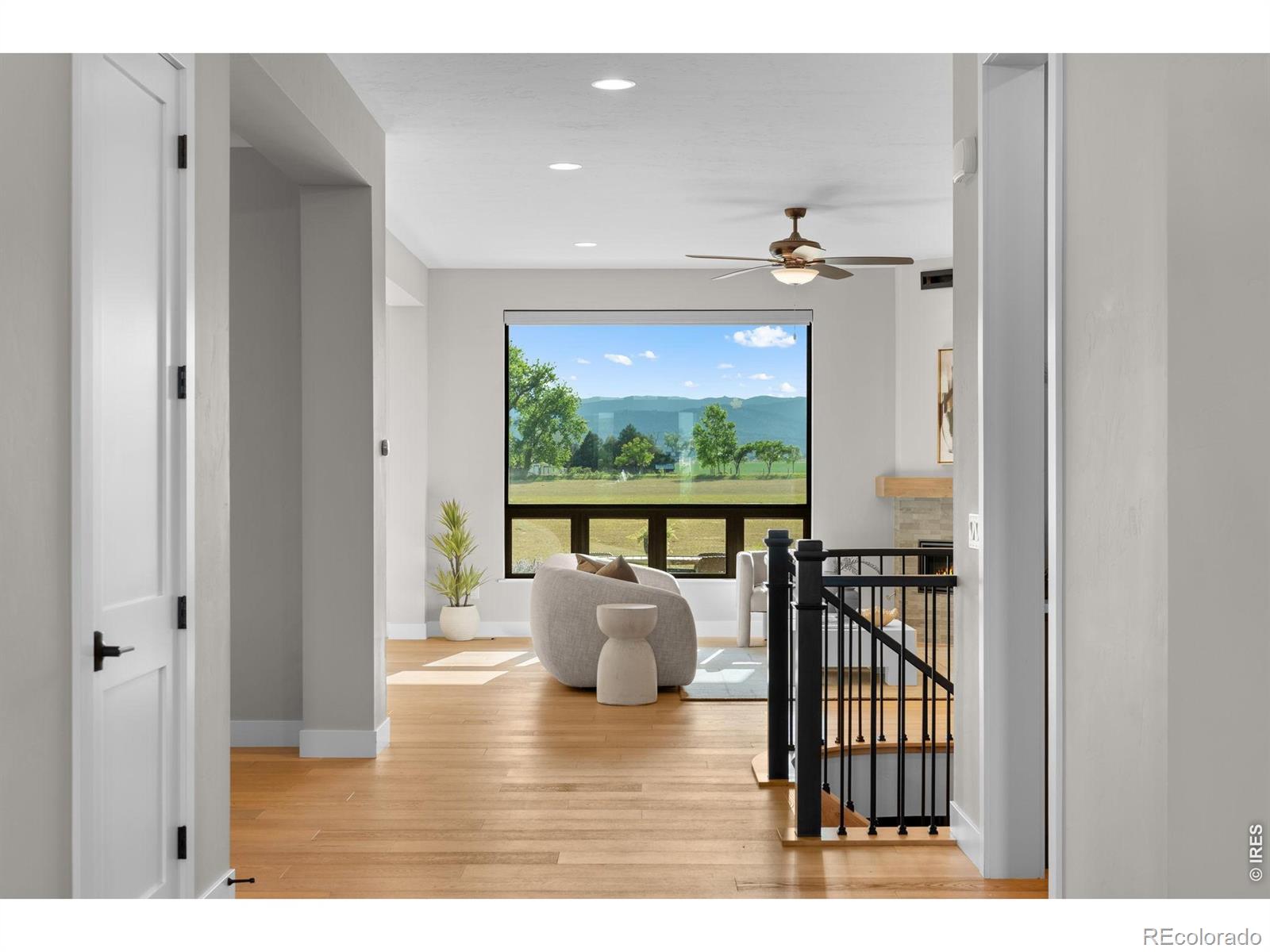 MLS Image #5 for 523  nesting eagles way,berthoud, Colorado