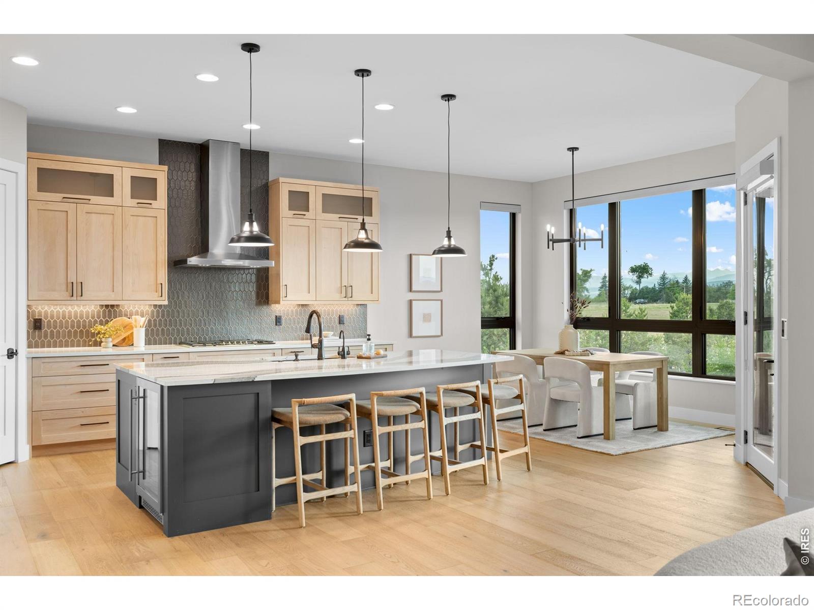 MLS Image #8 for 523  nesting eagles way,berthoud, Colorado