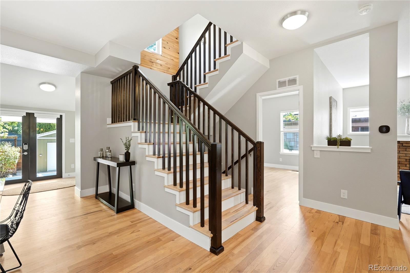MLS Image #14 for 2450 n vine street,denver, Colorado