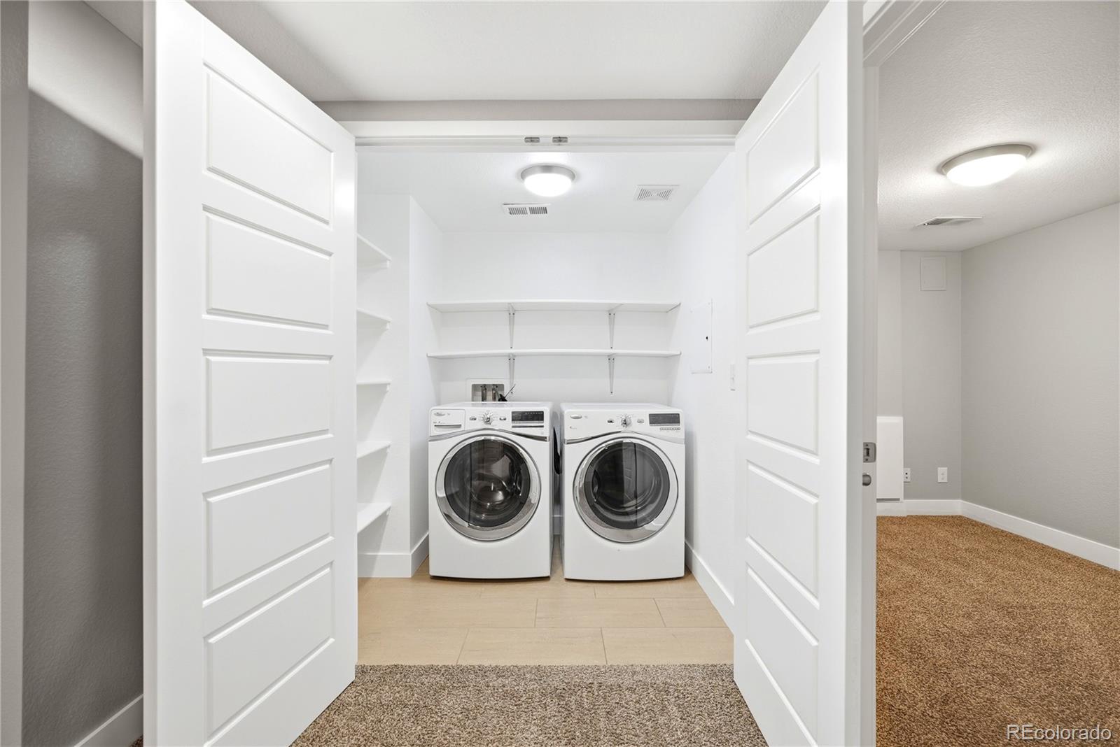 MLS Image #29 for 2450 n vine street,denver, Colorado