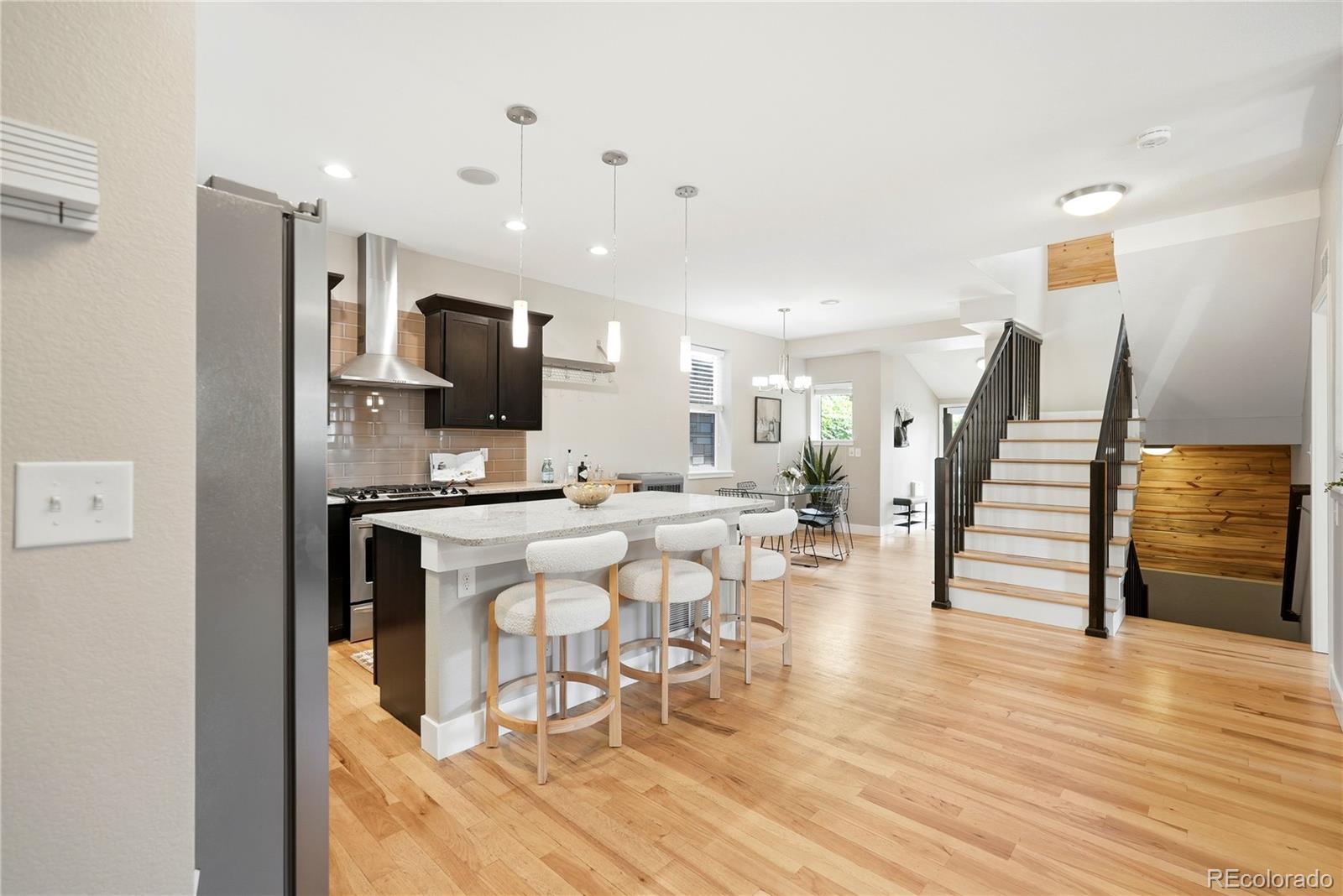 MLS Image #3 for 2450 n vine street,denver, Colorado