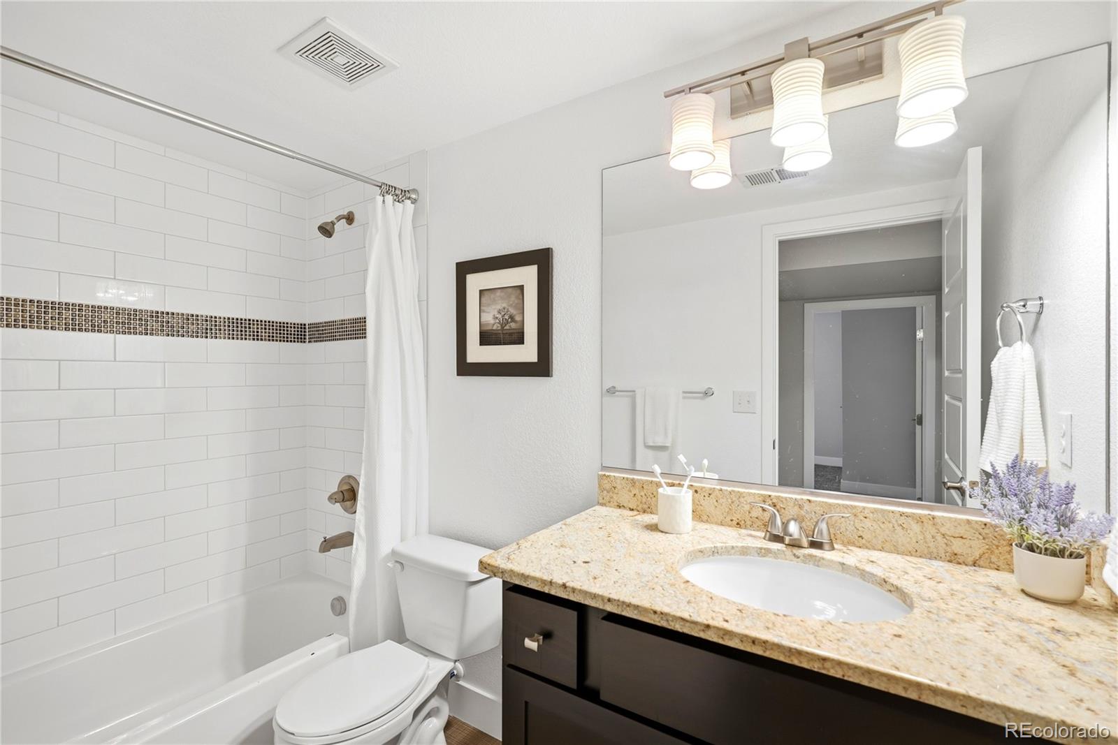 MLS Image #32 for 2450 n vine street,denver, Colorado