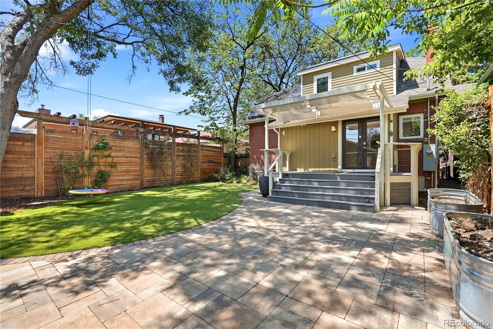 MLS Image #35 for 2450 n vine street,denver, Colorado
