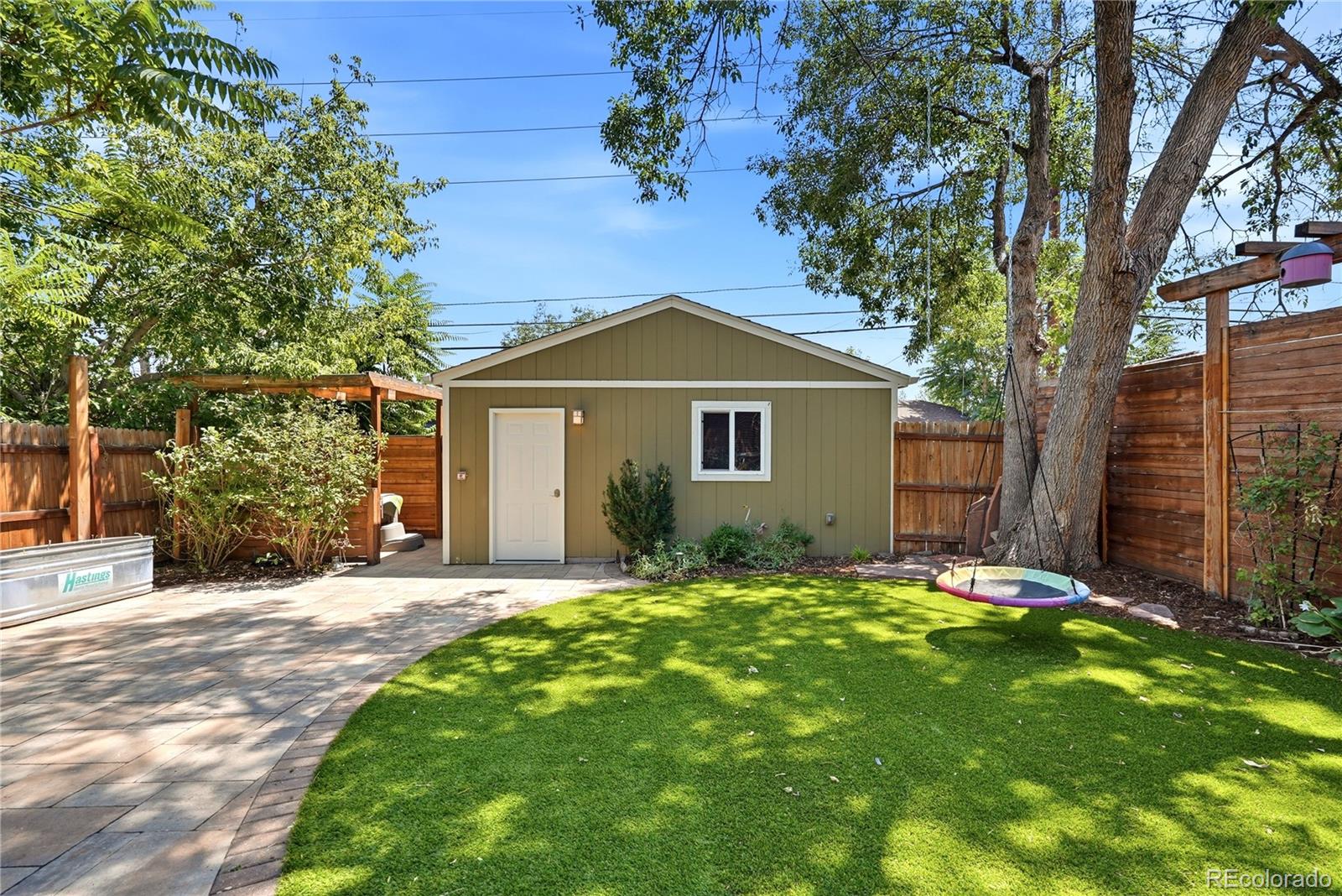 MLS Image #38 for 2450 n vine street,denver, Colorado