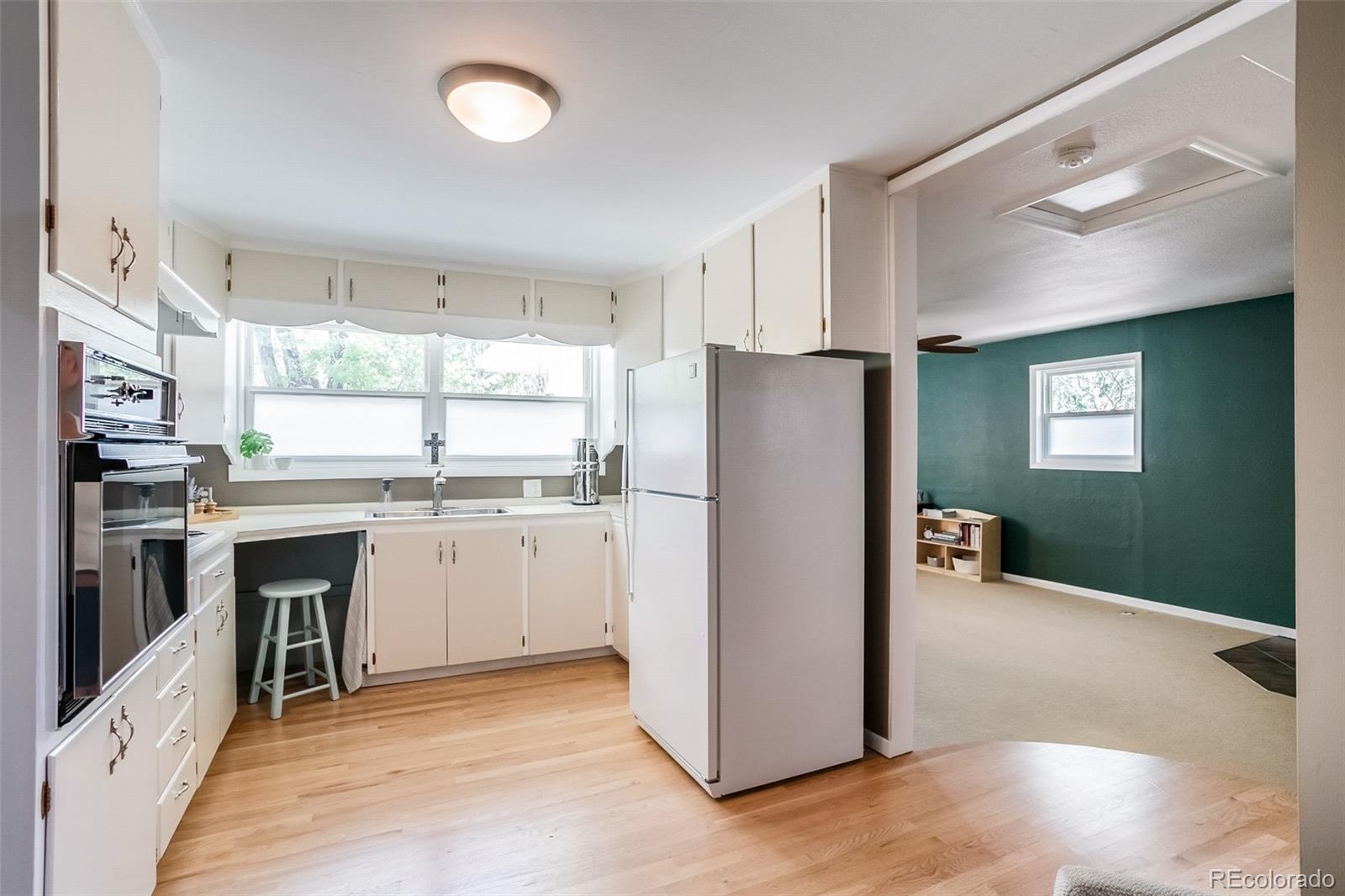 MLS Image #12 for 6760 s foresthill street,littleton, Colorado