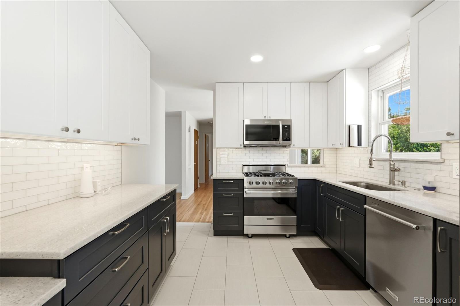 MLS Image #7 for 977 s johnson street,lakewood, Colorado