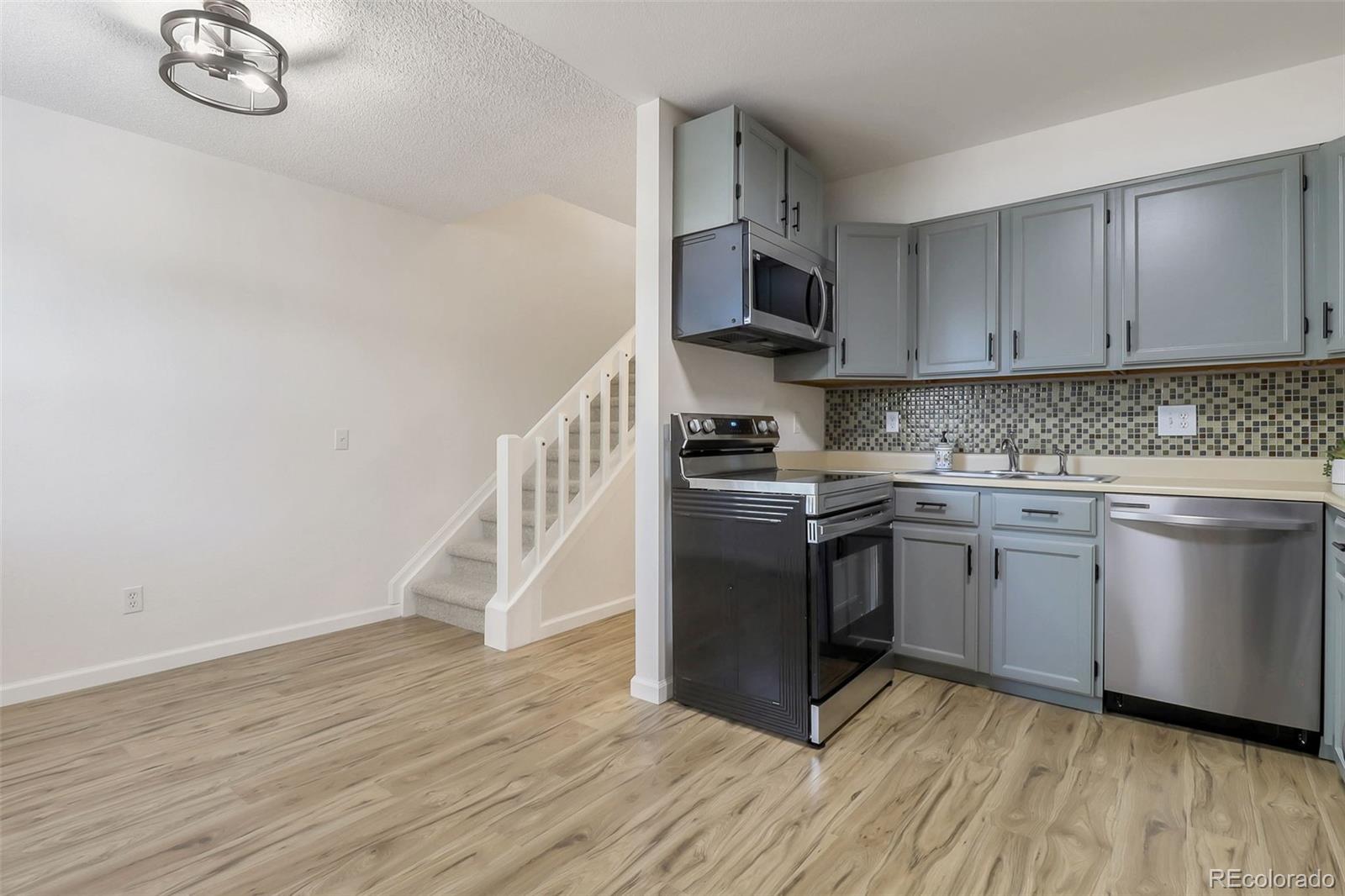 MLS Image #11 for 11518  community center drive,northglenn, Colorado