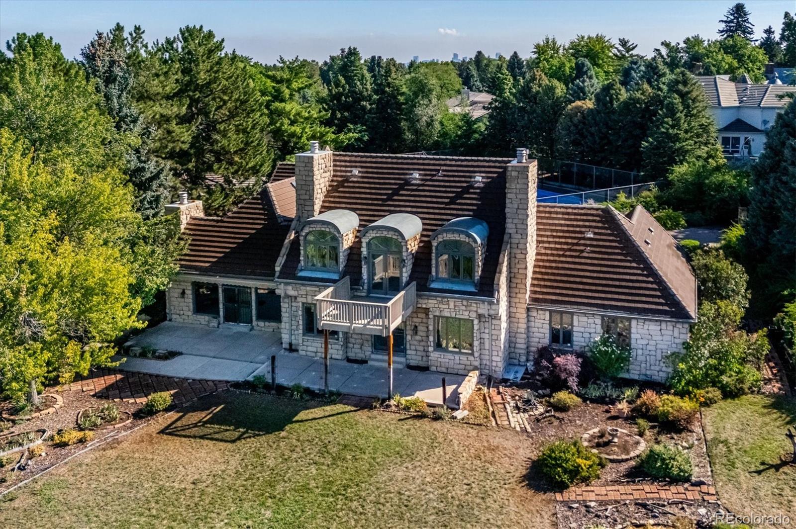 MLS Image #47 for 2530 s gray court,denver, Colorado