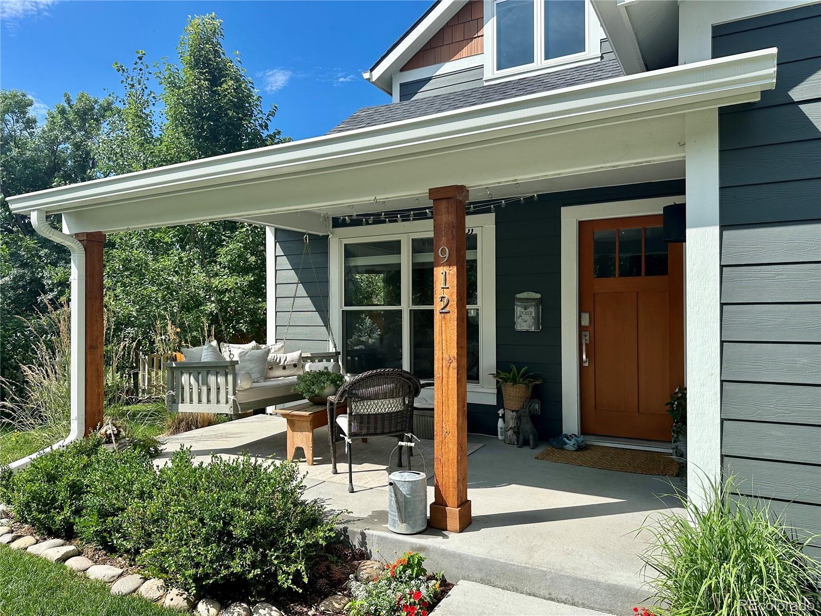 MLS Image #2 for 912  arapahoe street,golden, Colorado