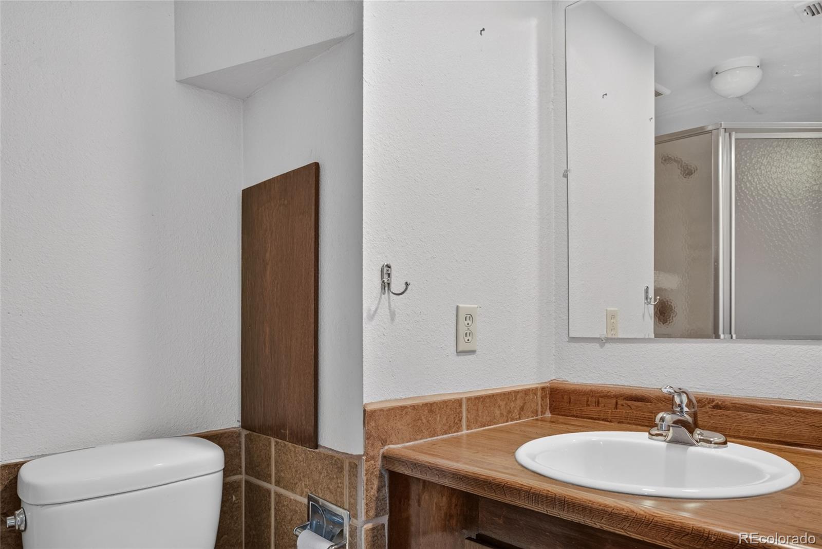 MLS Image #16 for 19363 e floyd avenue,aurora, Colorado