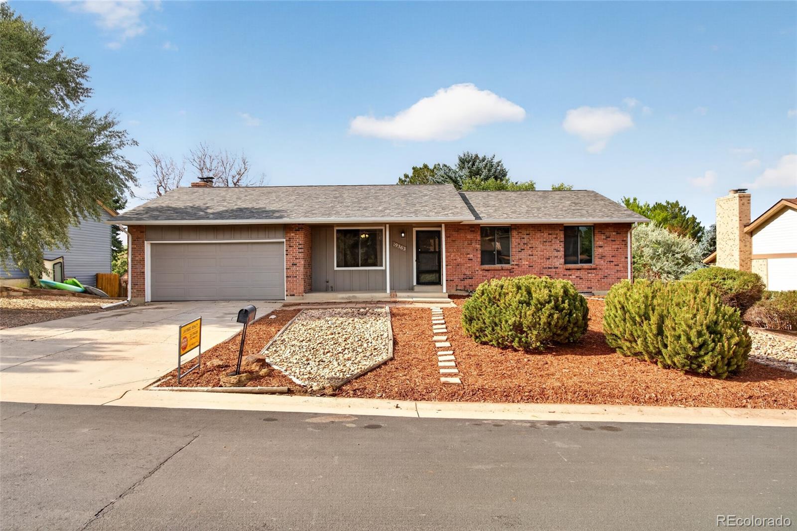MLS Image #2 for 19363 e floyd avenue,aurora, Colorado