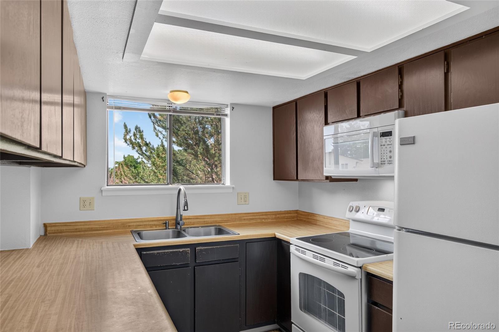 MLS Image #23 for 19363 e floyd avenue,aurora, Colorado