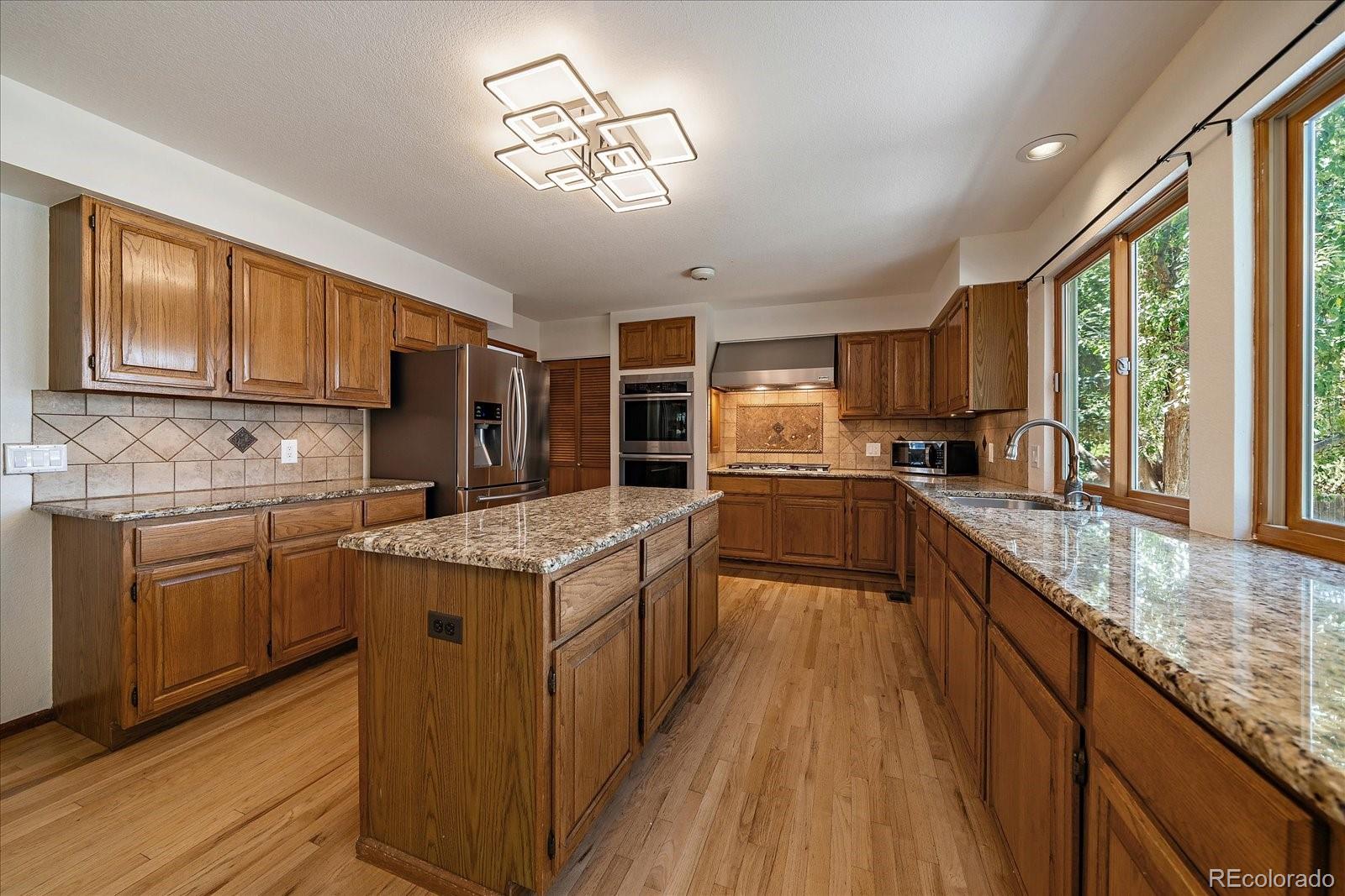 MLS Image #12 for 8247 w chestnut avenue,littleton, Colorado