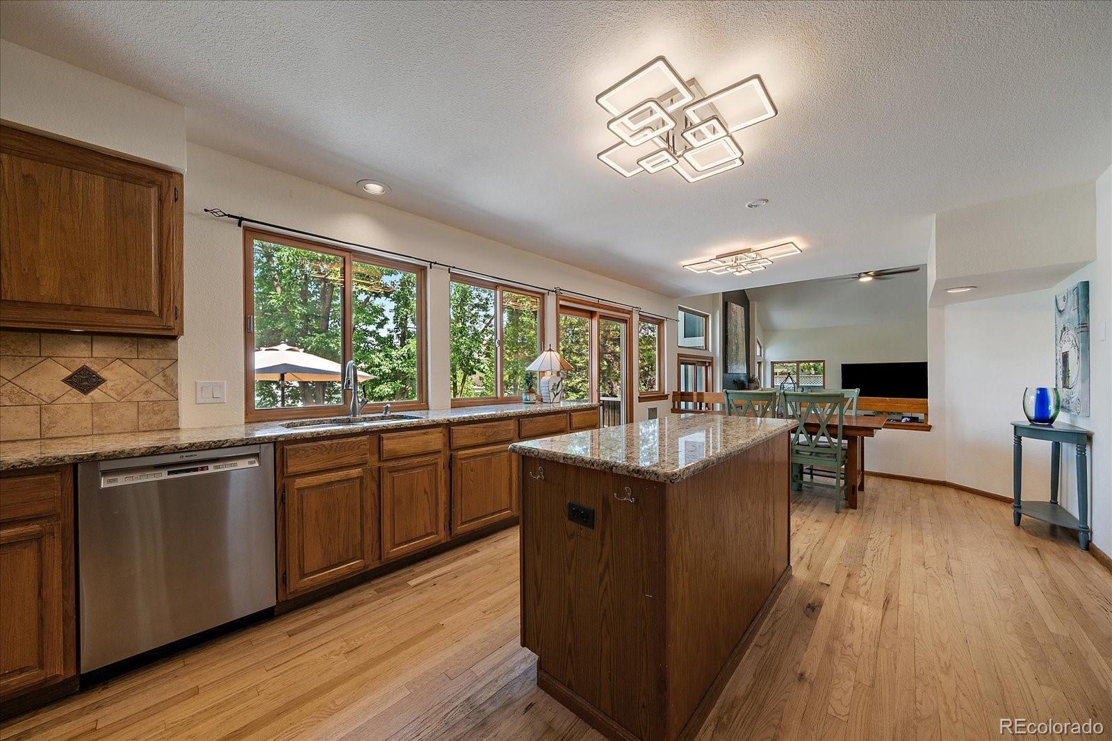 MLS Image #14 for 8247 w chestnut avenue,littleton, Colorado