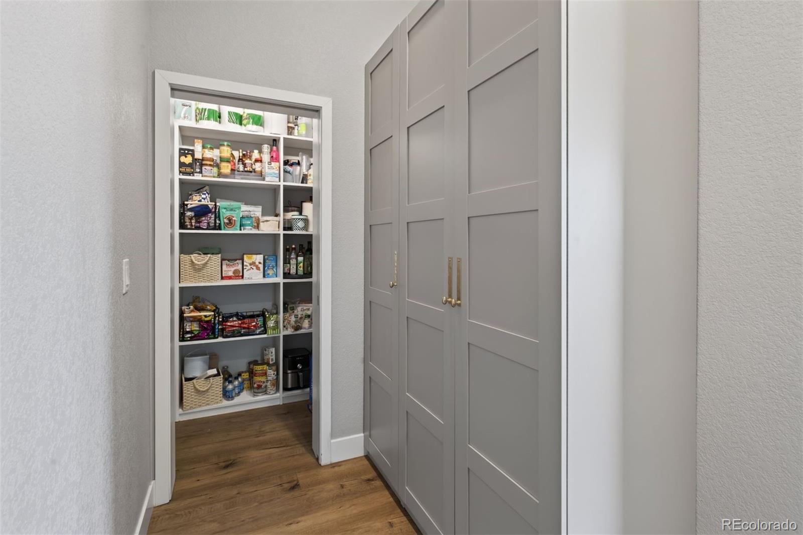 MLS Image #9 for 9633  taylor river circle,littleton, Colorado