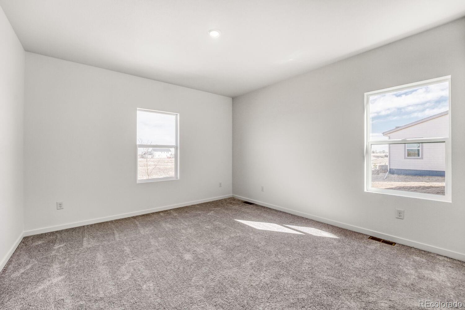 MLS Image #6 for 45875  mill avenue,bennett, Colorado