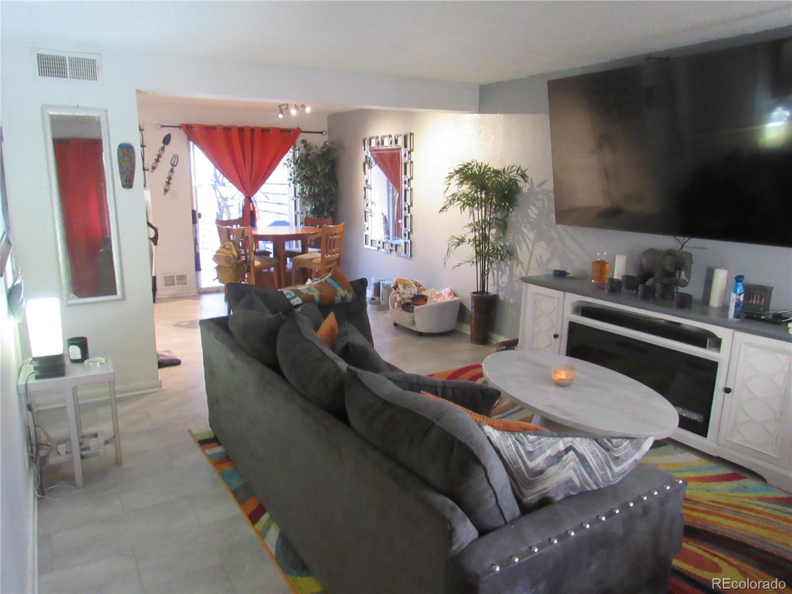 MLS Image #3 for 7020 e 1st place ,denver, Colorado