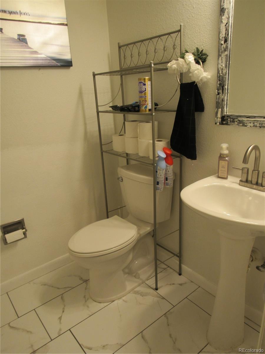 MLS Image #8 for 7020 e 1st place ,denver, Colorado