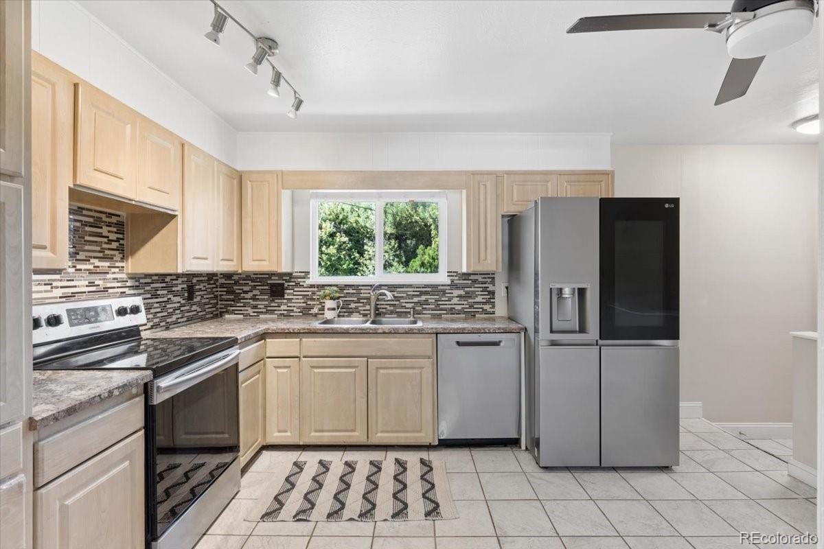 MLS Image #2 for 1477 s brentwood street,lakewood, Colorado