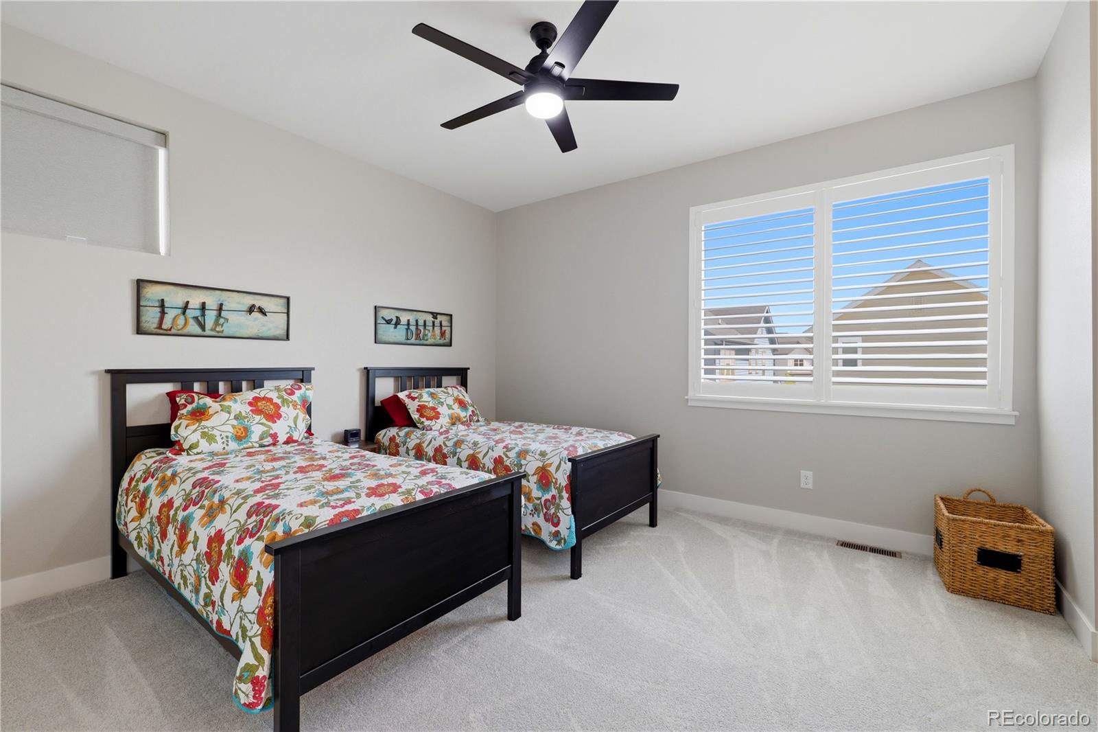 MLS Image #27 for 6302  emporia street,denver, Colorado