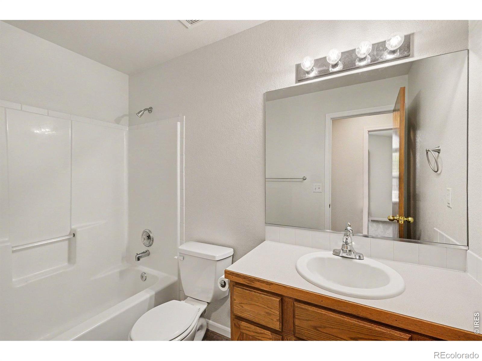 MLS Image #14 for 1147  53rd avenue,greeley, Colorado
