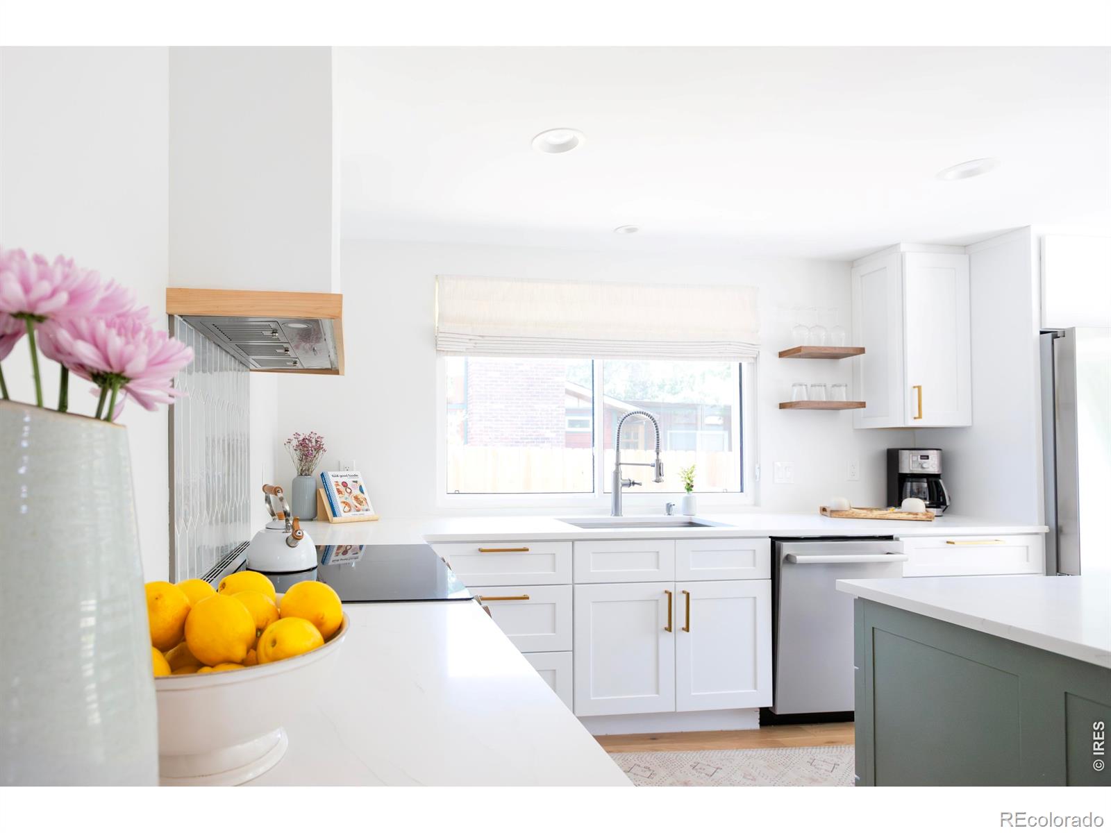 MLS Image #2 for 2938  loma place,boulder, Colorado