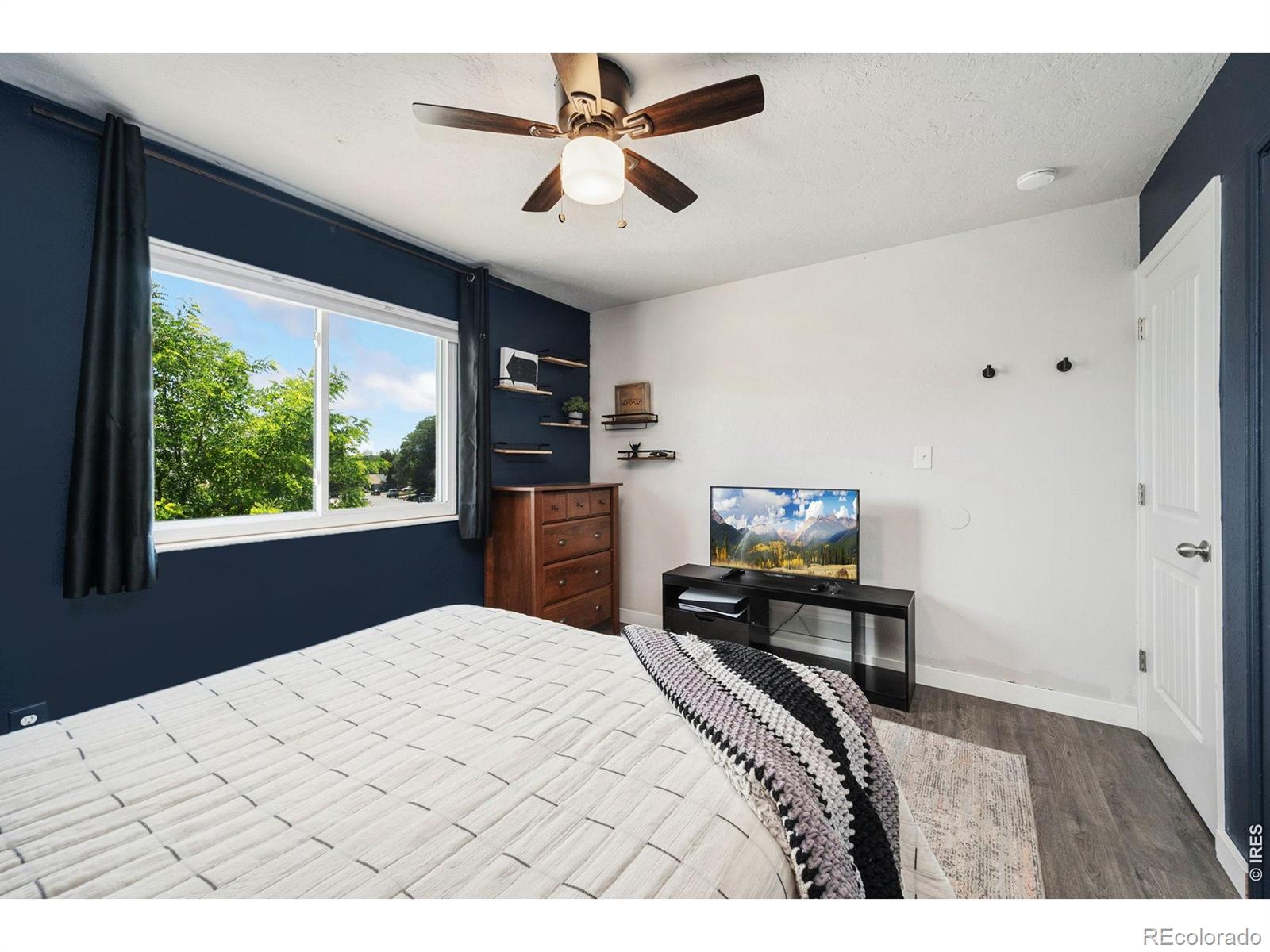MLS Image #13 for 2045  crystal court,loveland, Colorado