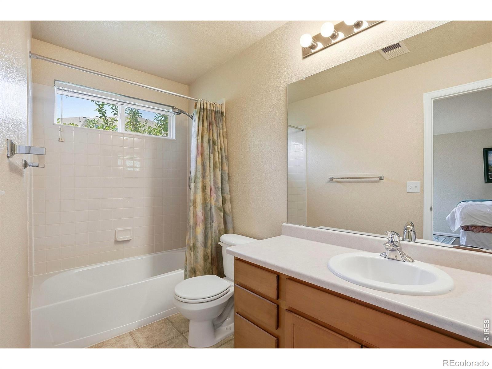 MLS Image #26 for 1254 e 100th lane,thornton, Colorado