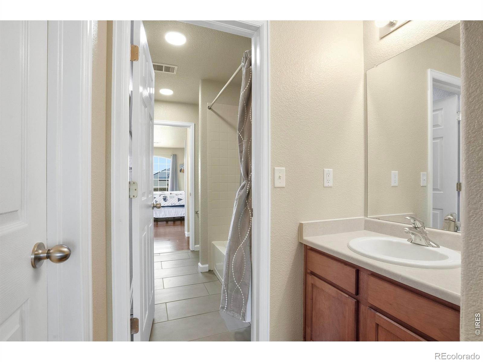 MLS Image #31 for 1254 e 100th lane,thornton, Colorado