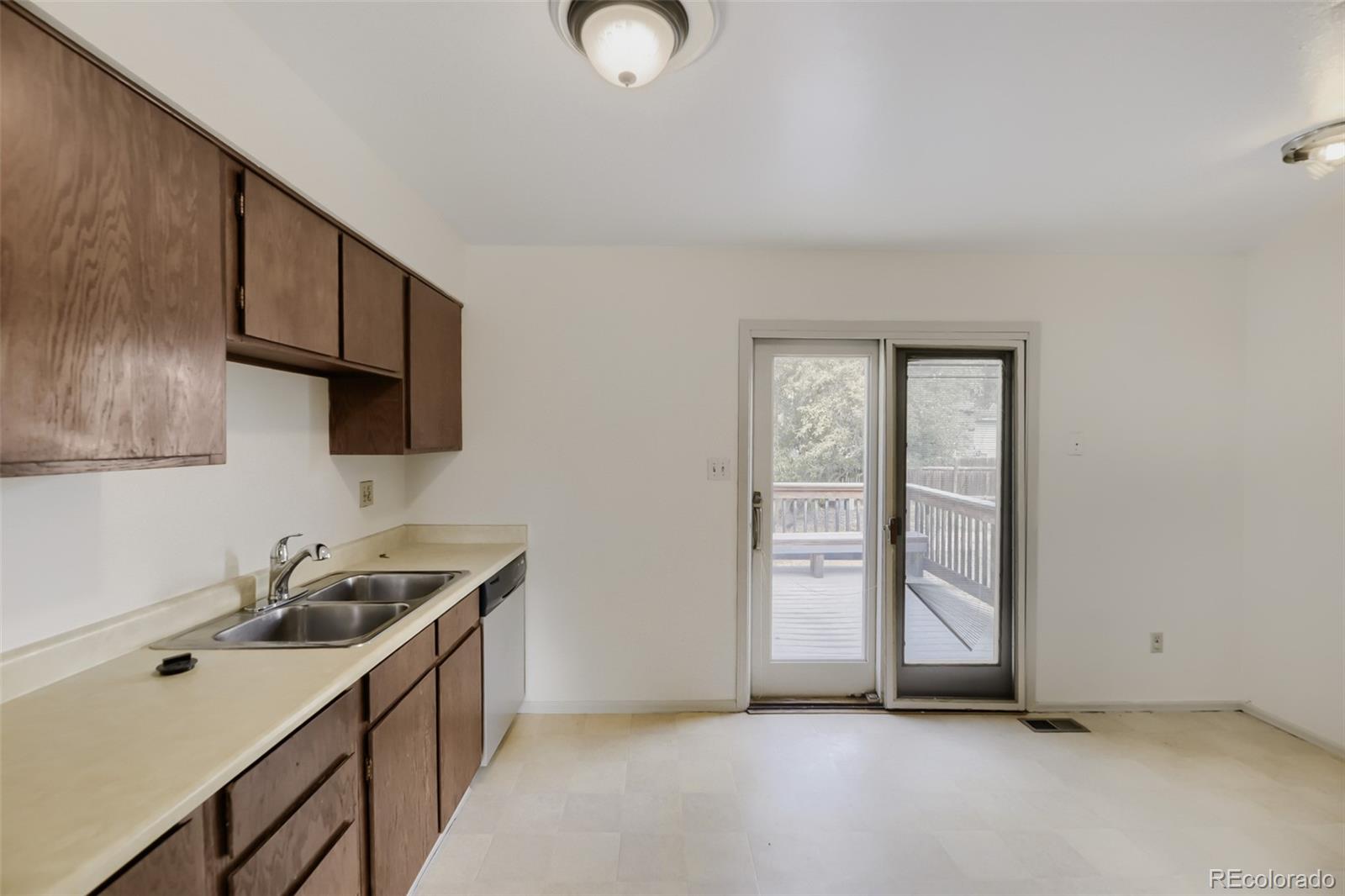 MLS Image #4 for 1508 s laredo court,aurora, Colorado
